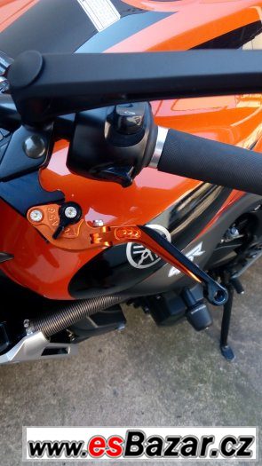 Yamaha FZ6N luxusní stav – fotografie 5