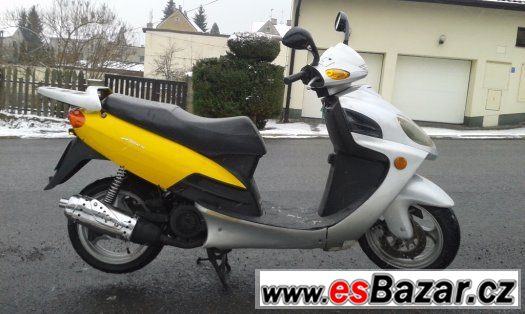 Yuki hawk 125 – fotografie 1