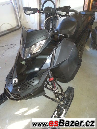 ski doo 800 e-tec – fotografie 1