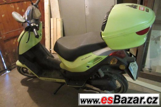 Prodam pekny skutr KEEWAY FLESH Rok 2009. – fotografie 3