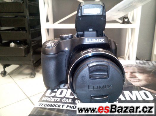 Panasonic DMC-FZ72 s vadou – fotografie 2