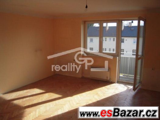 Prodej 2+1 s balkónem v OV, ul. Omlenická, Kaplice – fotografie 2