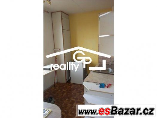 Pronájem 4+1 s bal. a lodžií, ul. N. Frýda, ČB – fotografie 1