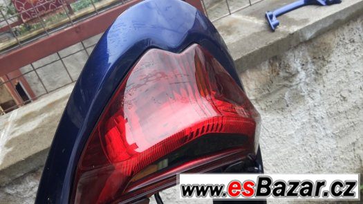 SUZUKI GSF 1250 - podsedlak+svetlo – fotografie 3
