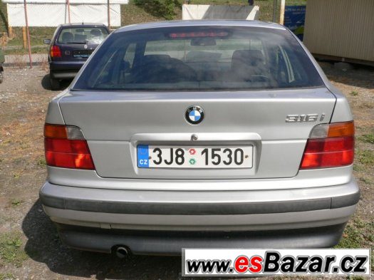 BMW 316i – fotografie 2