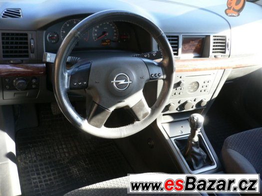 Opel Vectra 2,2 DTI – fotografie 5
