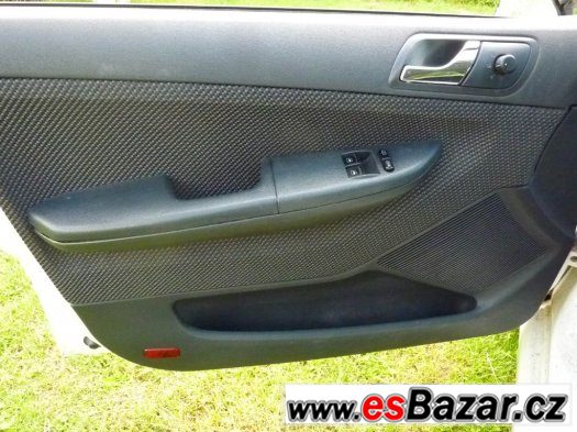 Škoda Fabia 1 - Tapecirunk (facelift) různé druhy – fotografie 2
