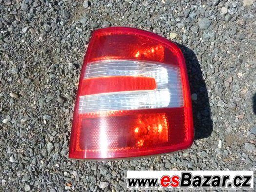 Škoda Fabia I (facelift) - zadní světlo – fotografie 1