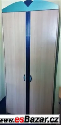pědná dětská skříň