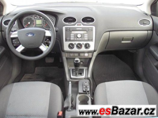 Palubní deska Ford Focus 2005-2010 – fotografie 1