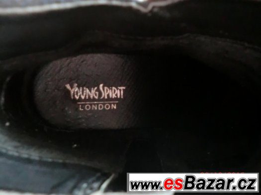 kotníčkové boty – fotografie 4