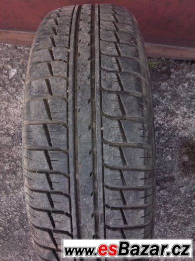 letní pneu 175/70 R13 – fotografie 1