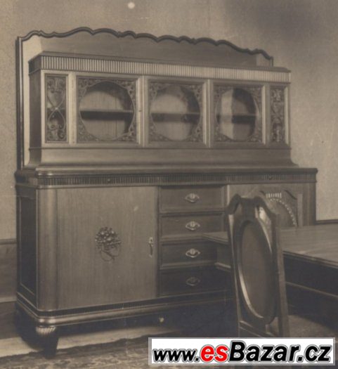 Kredenc – fotografie 1