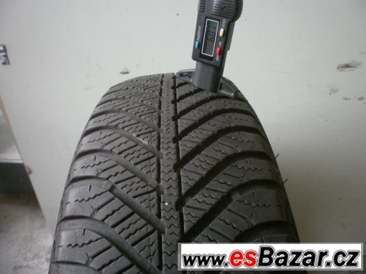 Prodám 2 x zimní pneu Goodyear 175/70-14 – fotografie 3