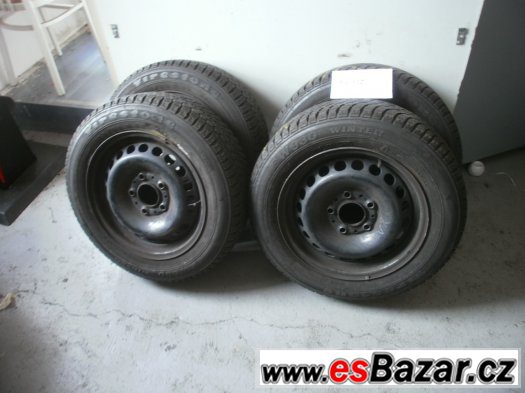 Zimní sada s pneu 185/65-15 disky 5 x 120 BMW – fotografie 1