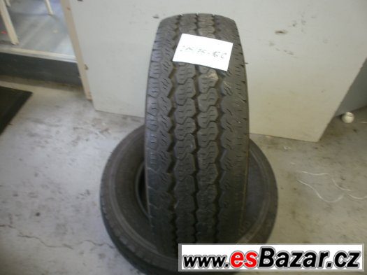 Prodám 2 x zimní pneu 215/75 -16 C – fotografie 1