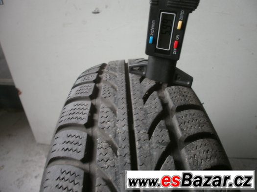 Prodám 2 x zimní pneu Rotex 155/70-13 – fotografie 3