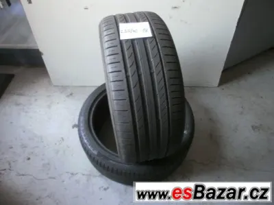 Prodám 2 x letní pneu Continetal 235/40-18