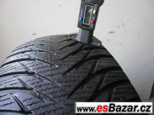 Prodám 2 x zimní pneu Goodyear 205/55-16 – fotografie 3