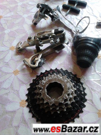 směs dílů pro zběratele a kutila,shimano,favorit,campagnolo – fotografie 1