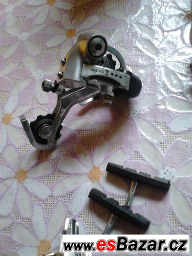 směs dílů pro zběratele a kutila,shimano,favorit,campagnolo – fotografie 3