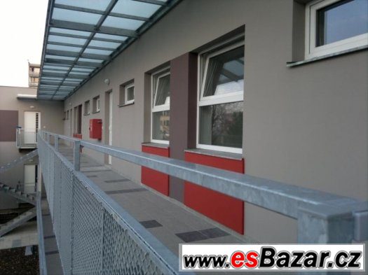 Ex. nabízíme pronájem bytu 3+kk Bilina, Pražské předměstí – fotografie 1