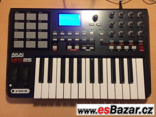 AKAI MPK 25 - MIDI CONTROLER, KEYBOARD, KLÁVESY – fotografie 1