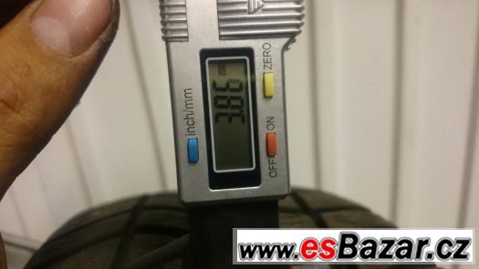 Disky 4x100 R14, zimní pneu 175/70 R14 – fotografie 2
