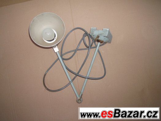 Strojní lampa. Klasické staré provedení. :-) – fotografie 3