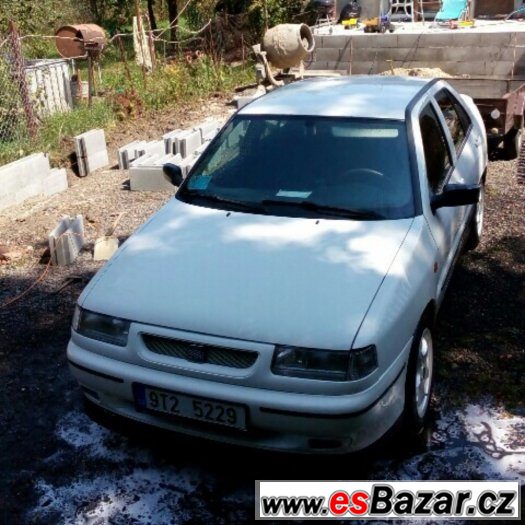 Seat Toledo 1,9 TDi, 66 Kw,  k vidění až 7.12. – fotografie 1