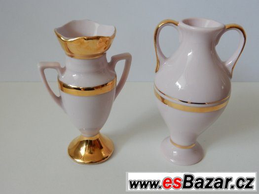 miniatury z růžového porcelánu - amfory – fotografie 1