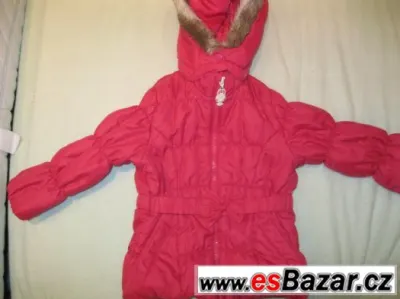 prodám zimní dívčí bundu tmavě růžovou značky HM