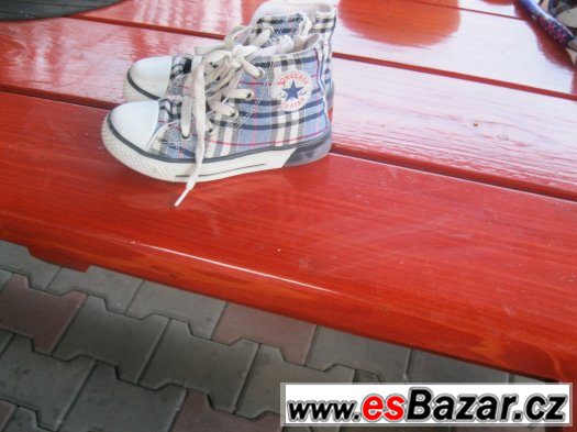 Prodám dětské kotníkové tenisky značky convers. – fotografie 1