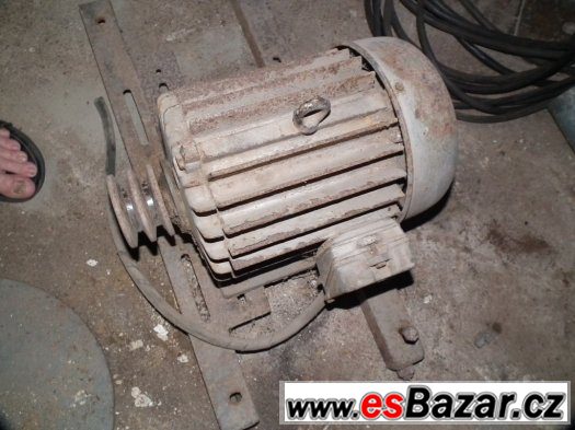 Třífázový elektromotor 1 – fotografie 3