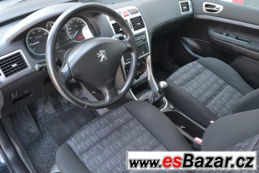 Prodám Peugeot 307 1.6i klima, el. okna, serviska,POCTIVÉ KM – fotografie 4