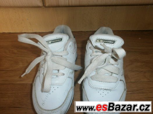 botičky kožené DIADORA vel.29,stélka 19cm. – fotografie 2