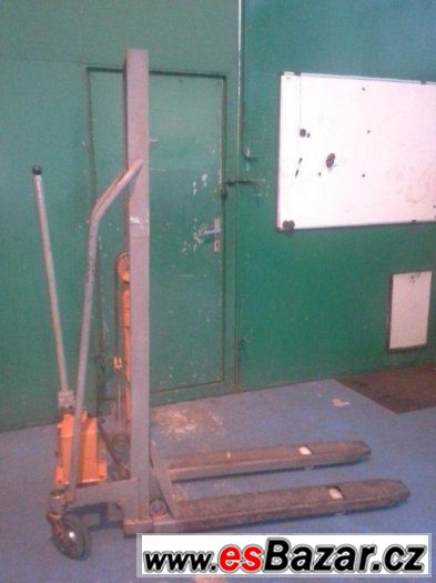Vysokozdvižný mechanický paletový vozík – fotografie 1