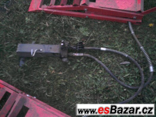 Prodám zvedací hydraulické rampy – fotografie 4