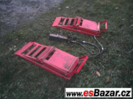 Prodám zvedací hydraulické rampy – fotografie 5