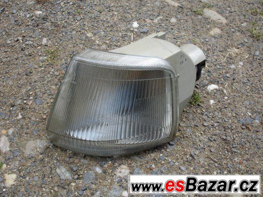 Peugeot 106 přední blikač – fotografie 1