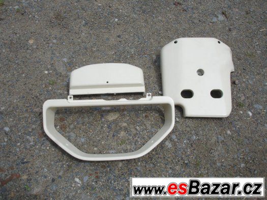 Peugeot 106 bílé plasty – fotografie 2