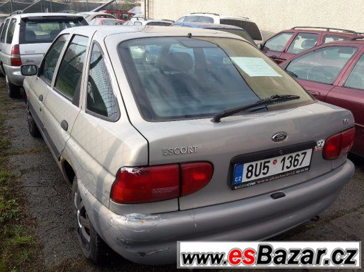 Ford escort 1,6 i r.v 97 – fotografie 3