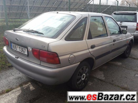 Ford escort 1,6 i r.v 97 – fotografie 4