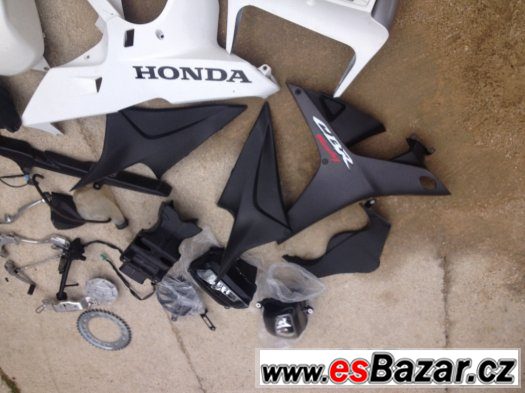 honda cbr 600 rr 2008 – fotografie 5