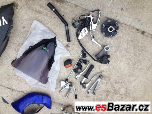 YAMAHA YZF  R1 2005 DILY RN12 – fotografie 3