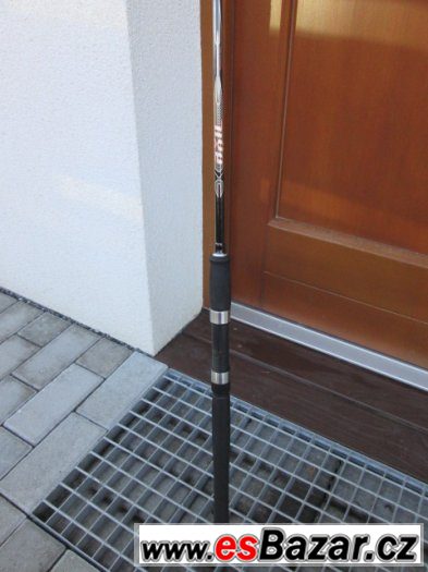Přívlačový prut Quantum Axil Spin 2,4m/ 15-45g – fotografie 1