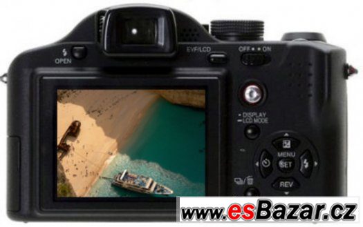Vynikající  japonský  fotoaparát Panasonic DMC-FZ7+značková – fotografie 3