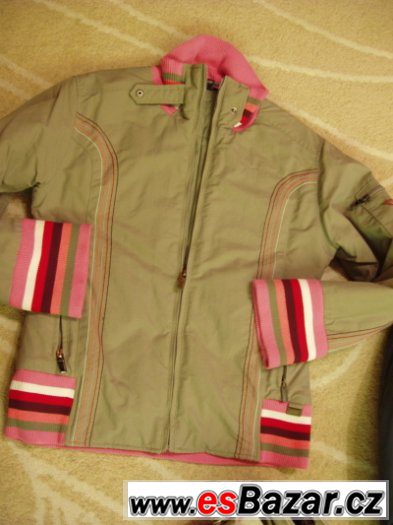 DVĚ ZIMNÍ ZNAČKOVÉ BUNDY + BOTKY TAMARIS VEL. 38 – fotografie 2