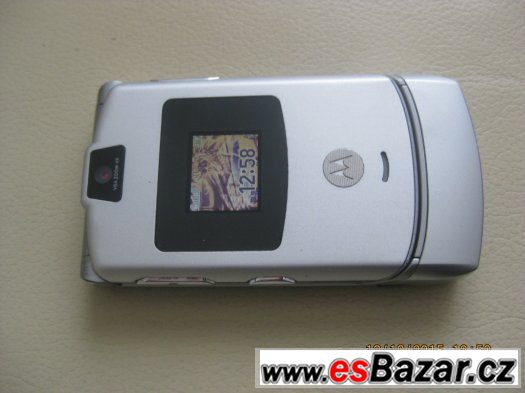 Motorola RazrV3 silver v původní hliníkové krabici - ZÁRUKA – fotografie 5