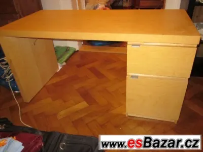 Psací stůl Ikea